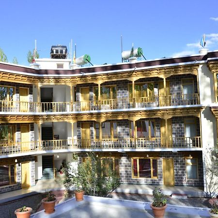 Hotel Lhalingkha Leh Luaran gambar