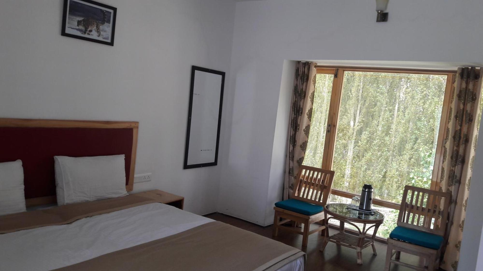 Hotel Lhalingkha Leh Luaran gambar